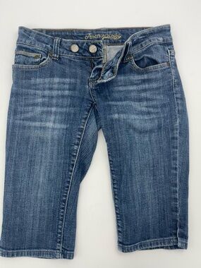 Vintage Y2K American Eagle Outfitters low rise Washed Blue Denim Jean shorts